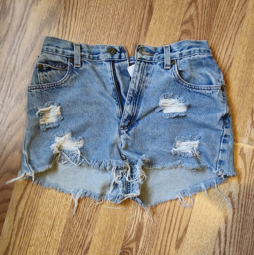 Liz Claiborne classic fit denim shorts